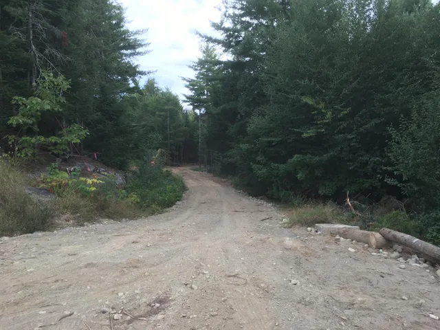 $28,000 | B-2-backlot B-2-backlot Pioneer Path, Aurora, ME 04408