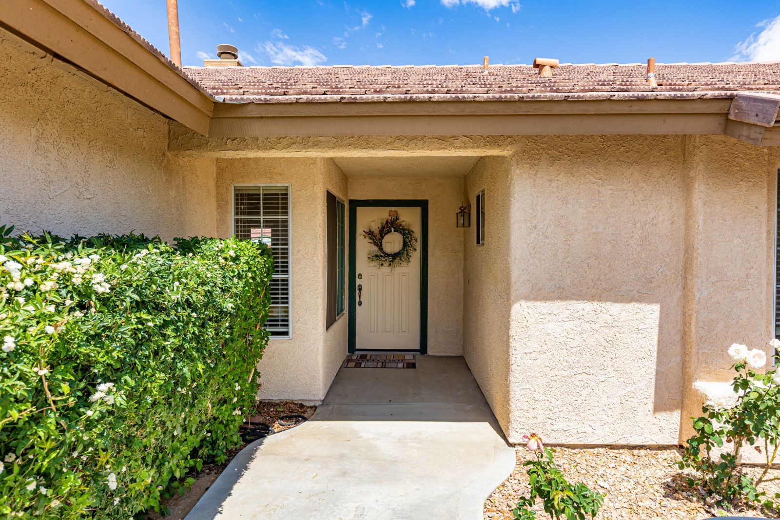 106 Barbara Avenue Ridgecrest, CA 93555 - Photo 3 of 25 Gallery Image 3
