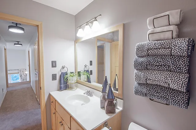 $570,000 | 708 20th Avenue North, Sartell, MN 56377