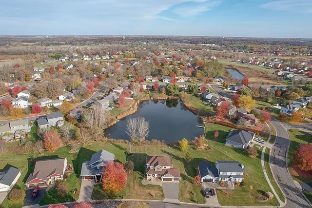 $570,000 | 708 20th Avenue North, Sartell, MN 56377