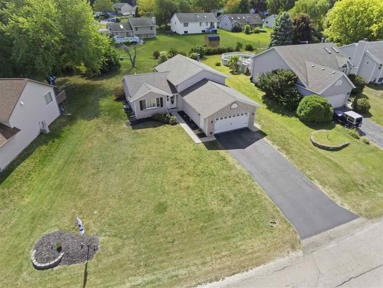 20 King Henry Road Southeast Poplar Grove, IL 61065 - Photo 26 of 28 Gallery Image 26