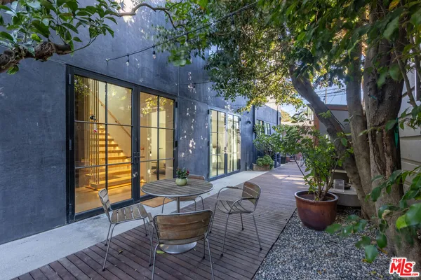 $33,000 | 746 Marco Place, Venice, CA 90291