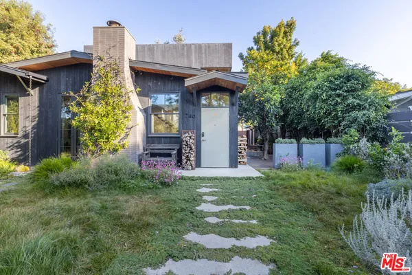 $33,000 | 746 Marco Place, Venice, CA 90291
