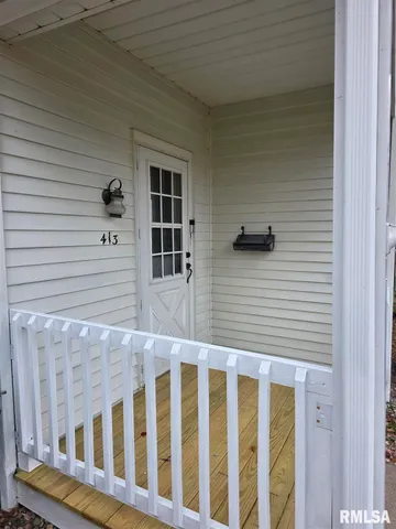 $79,900 | 413 12th Avenue, Fulton, IL 61252