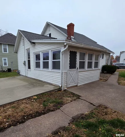 $79,900 | 413 12th Avenue, Fulton, IL 61252