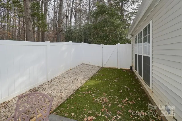 $2,000 | 1542 Rumstone Lane, Charlotte, NC 28262