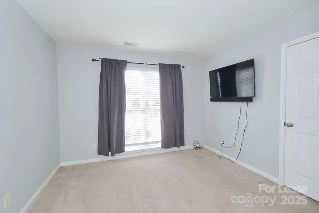 $2,000 | 1542 Rumstone Lane, Charlotte, NC 28262