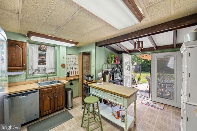 $310,000 | 62 West Stratford Avenue, Lansdowne, PA 19050