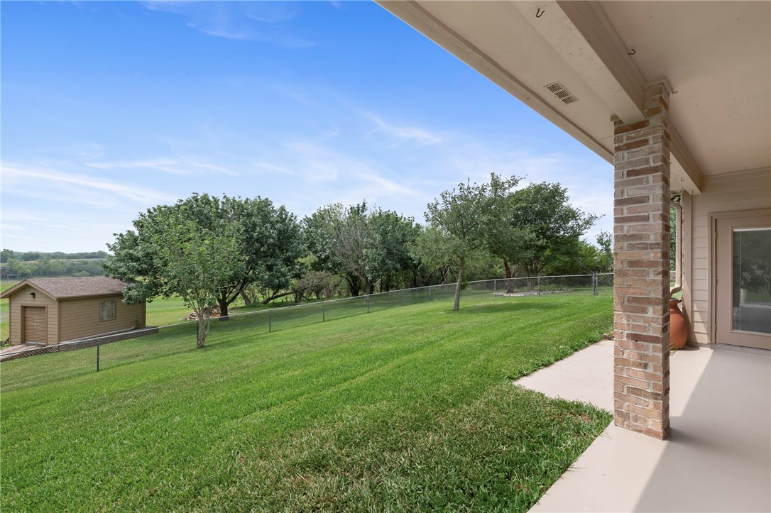 173 David Sandia, TX 78383 - Photo 29 of 40