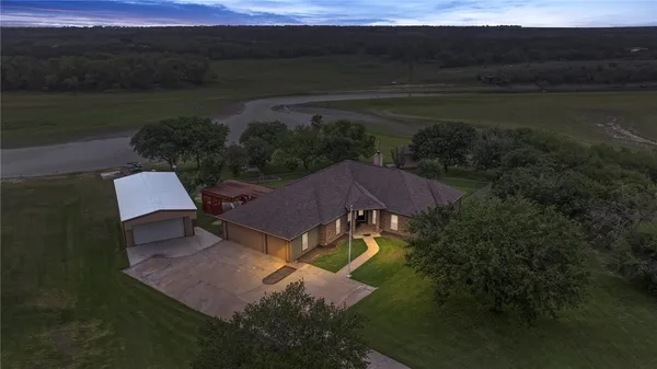 $650,000 | 173 David, Sandia, TX 78383