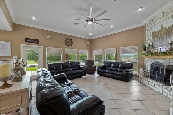 $650,000 | 173 David, Sandia, TX 78383