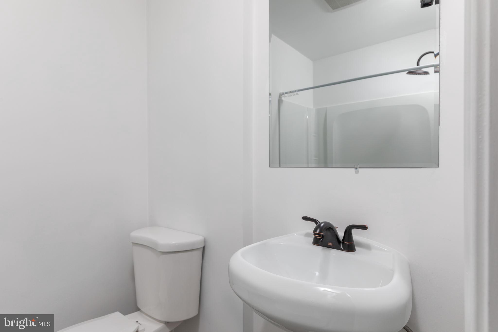 229 Brunswick Road Stephens City, VA 22655 - Photo 7 of 25 Gallery Image 7