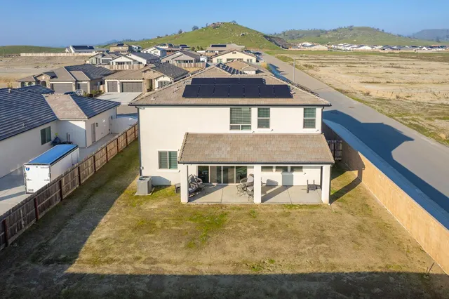 $699,000 | 19733 Desert Willow Lane, Friant, CA 93626