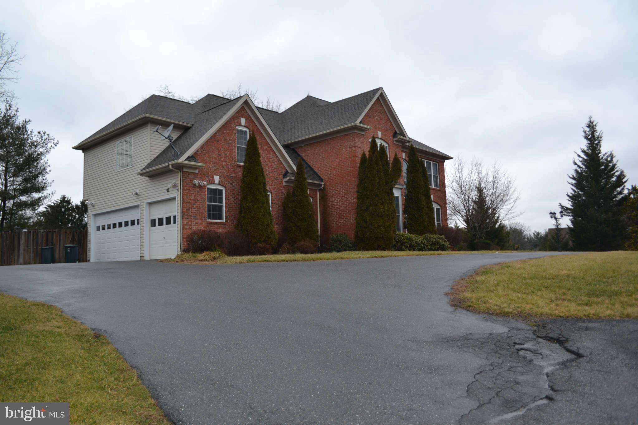 3981 View Top Road Ellicott City, MD 21042 - Photo 2 of 23 Exterior (General)