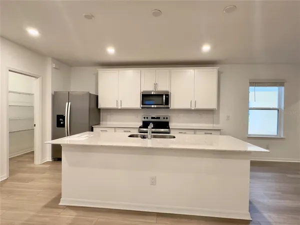 $2,500 | 4685 Sunny Citrus Lane, Winter Garden, FL 34787