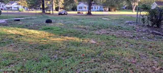 $23,500 | 755 Cedarhurst Road, Jackson, MS 39206