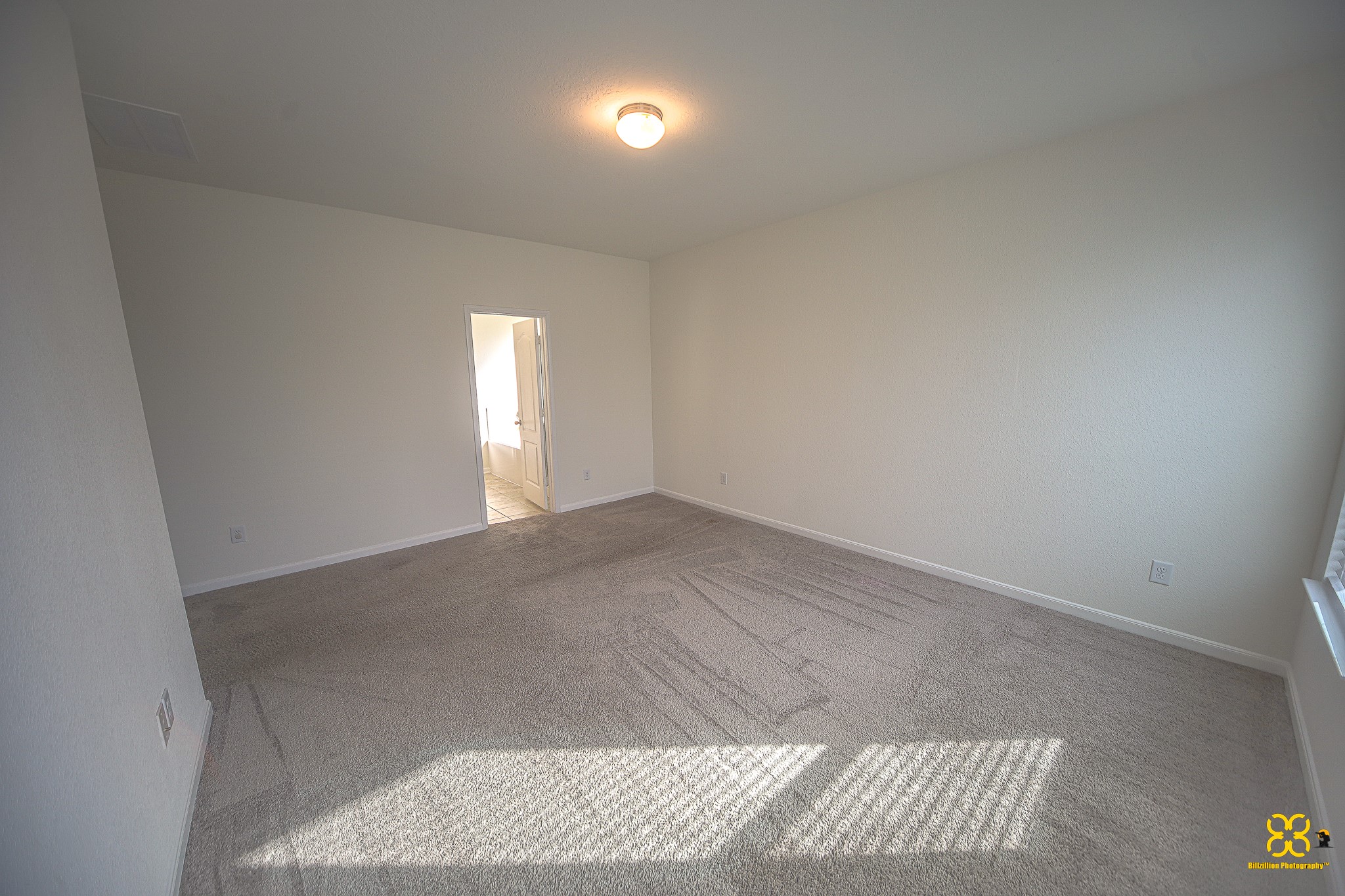 5820 Bluebonnet Lane Rosenberg, TX 77469 - Photo 24 of 43 Second View of Master Bedroom