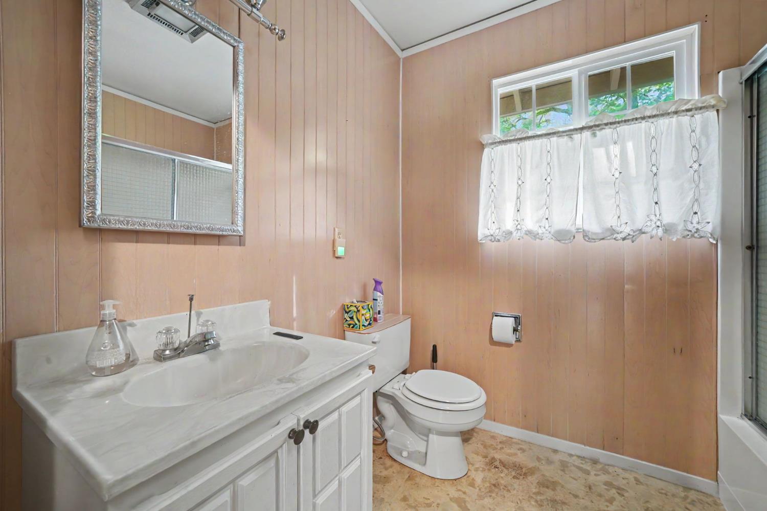 8792 Hidden Valley Road Mountain Ranch, CA 95246 - Photo 18 of 59