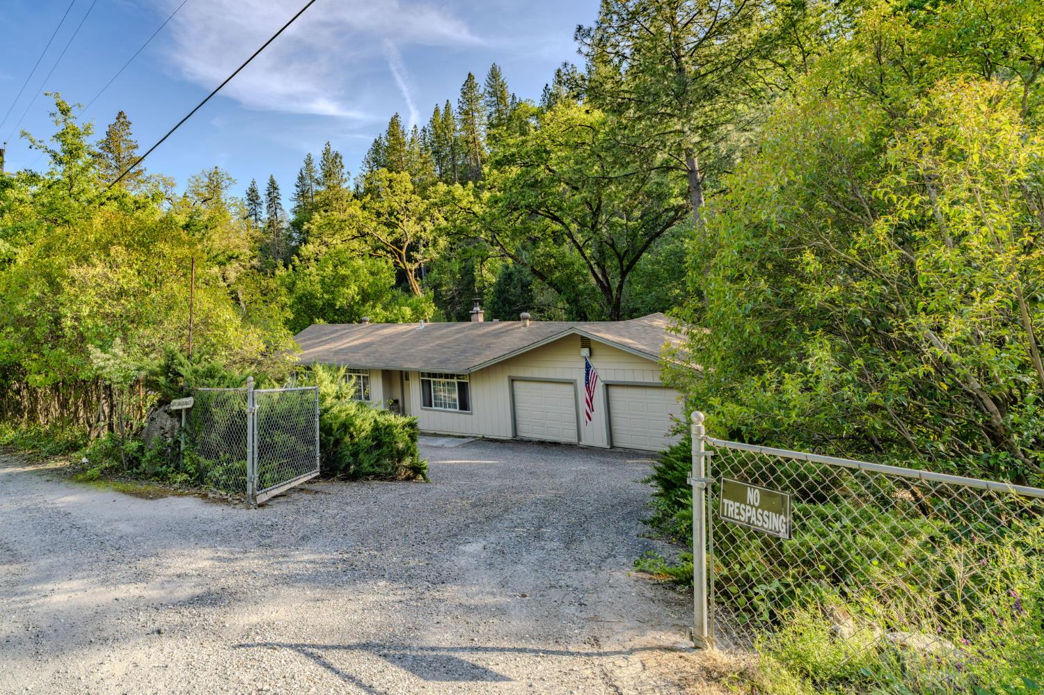 8792 Hidden Valley Road Mountain Ranch, CA 95246 - Photo 2 of 59