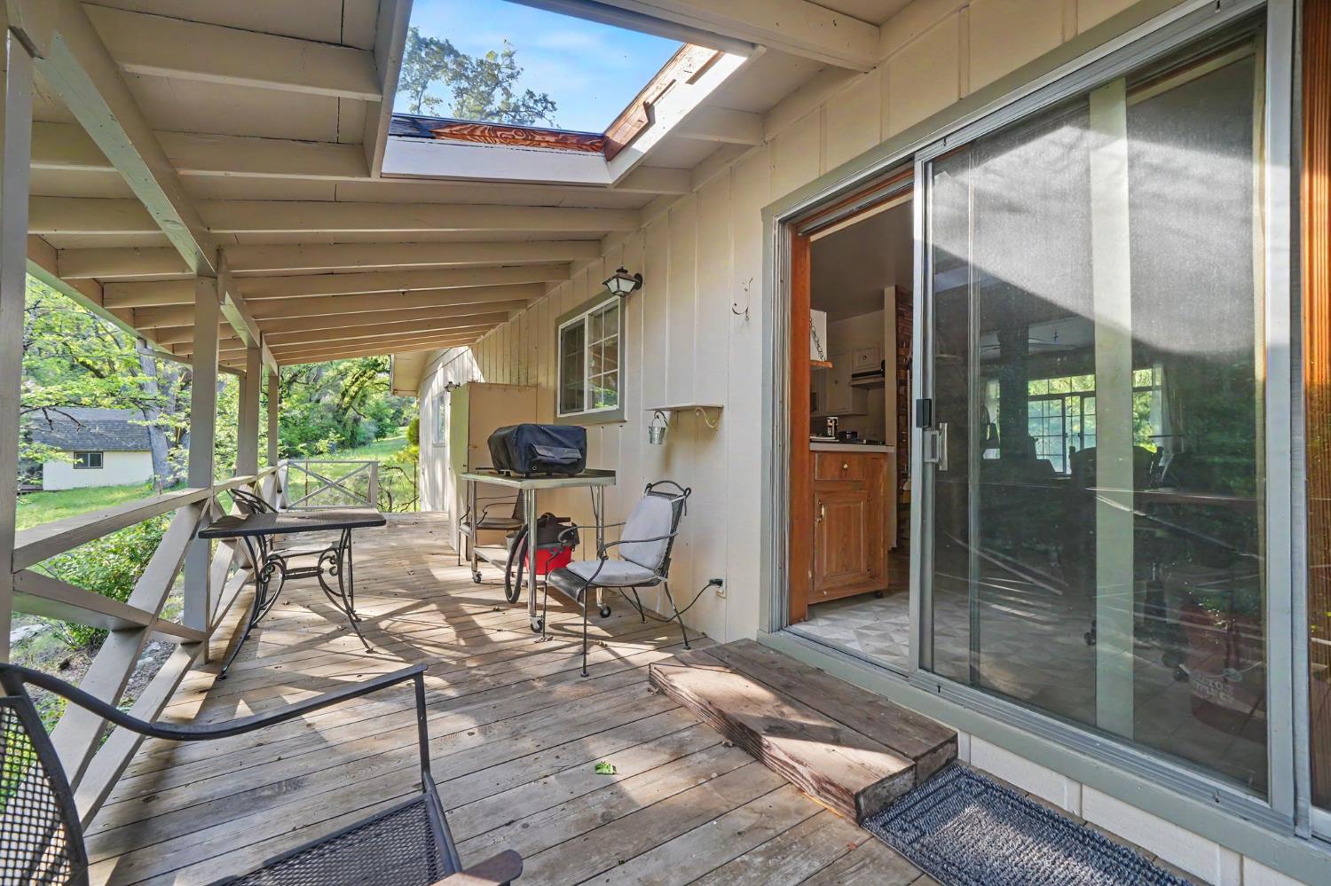 8792 Hidden Valley Road Mountain Ranch, CA 95246 - Photo 27 of 59