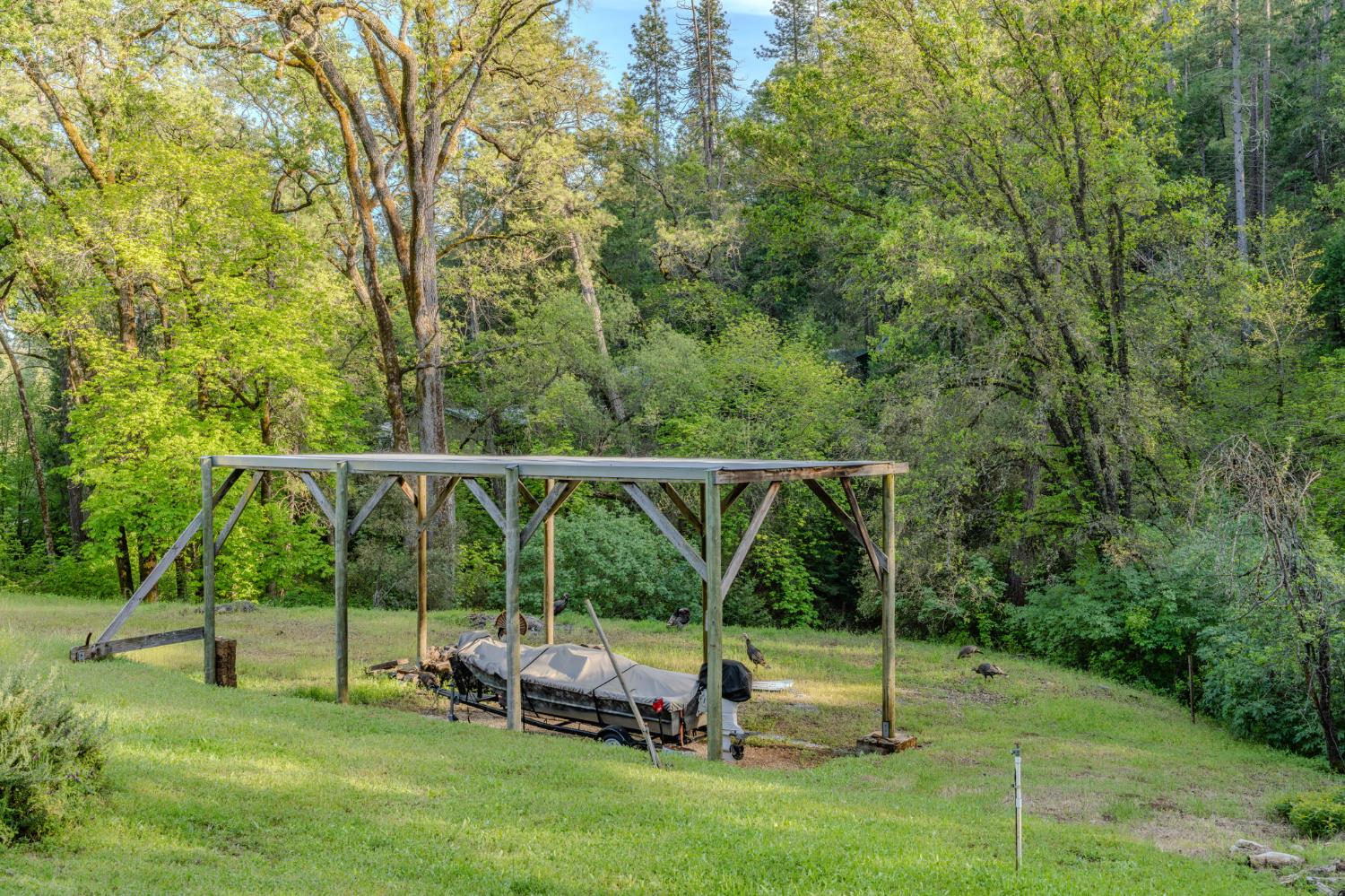 8792 Hidden Valley Road Mountain Ranch, CA 95246 - Photo 32 of 59