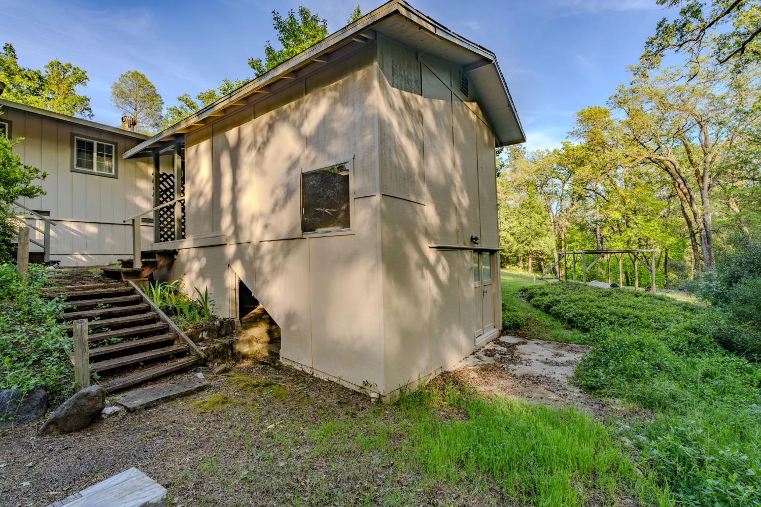 8792 Hidden Valley Road Mountain Ranch, CA 95246 - Photo 38 of 59