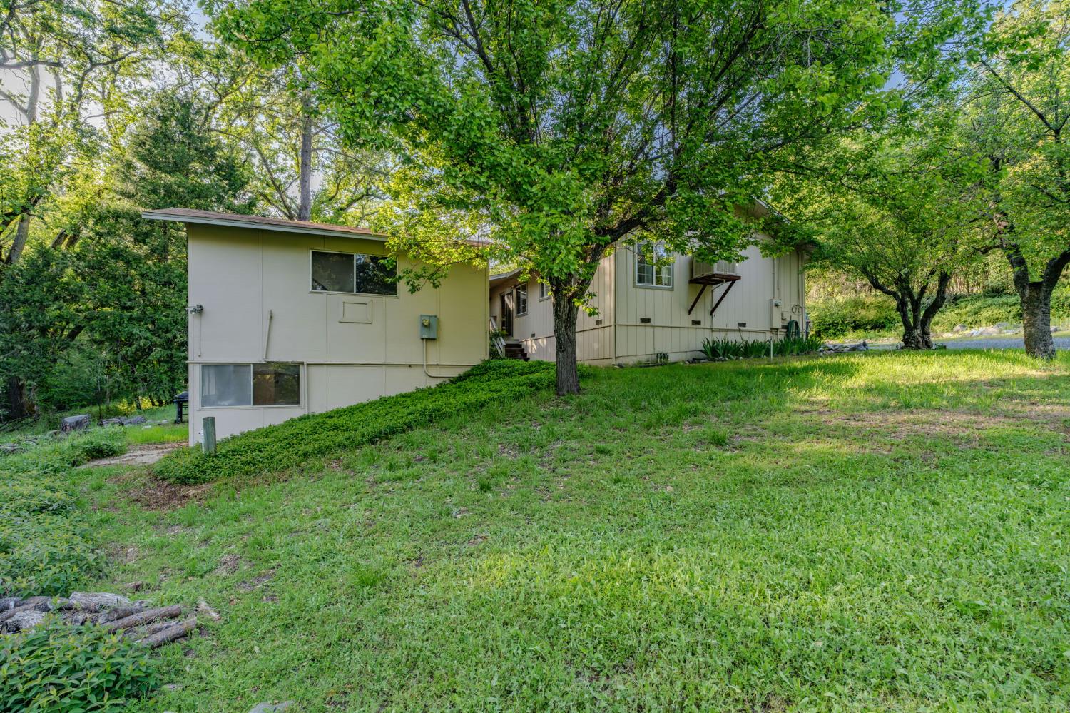 8792 Hidden Valley Road Mountain Ranch, CA 95246 - Photo 40 of 59