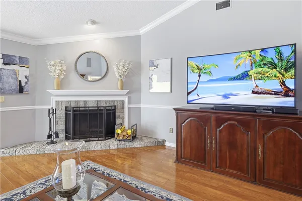 $3,000 | 106 Prestwick Circle, Vero Beach, FL 32967