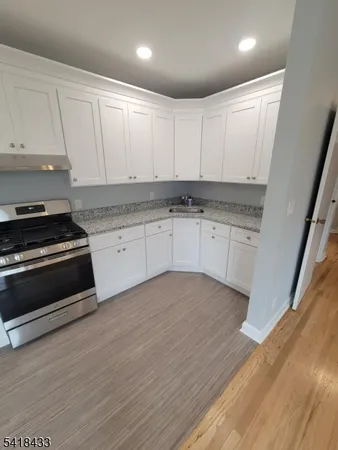 $1,875 | 34 Main Street, Unit 3, South Bound Brook, NJ 08880