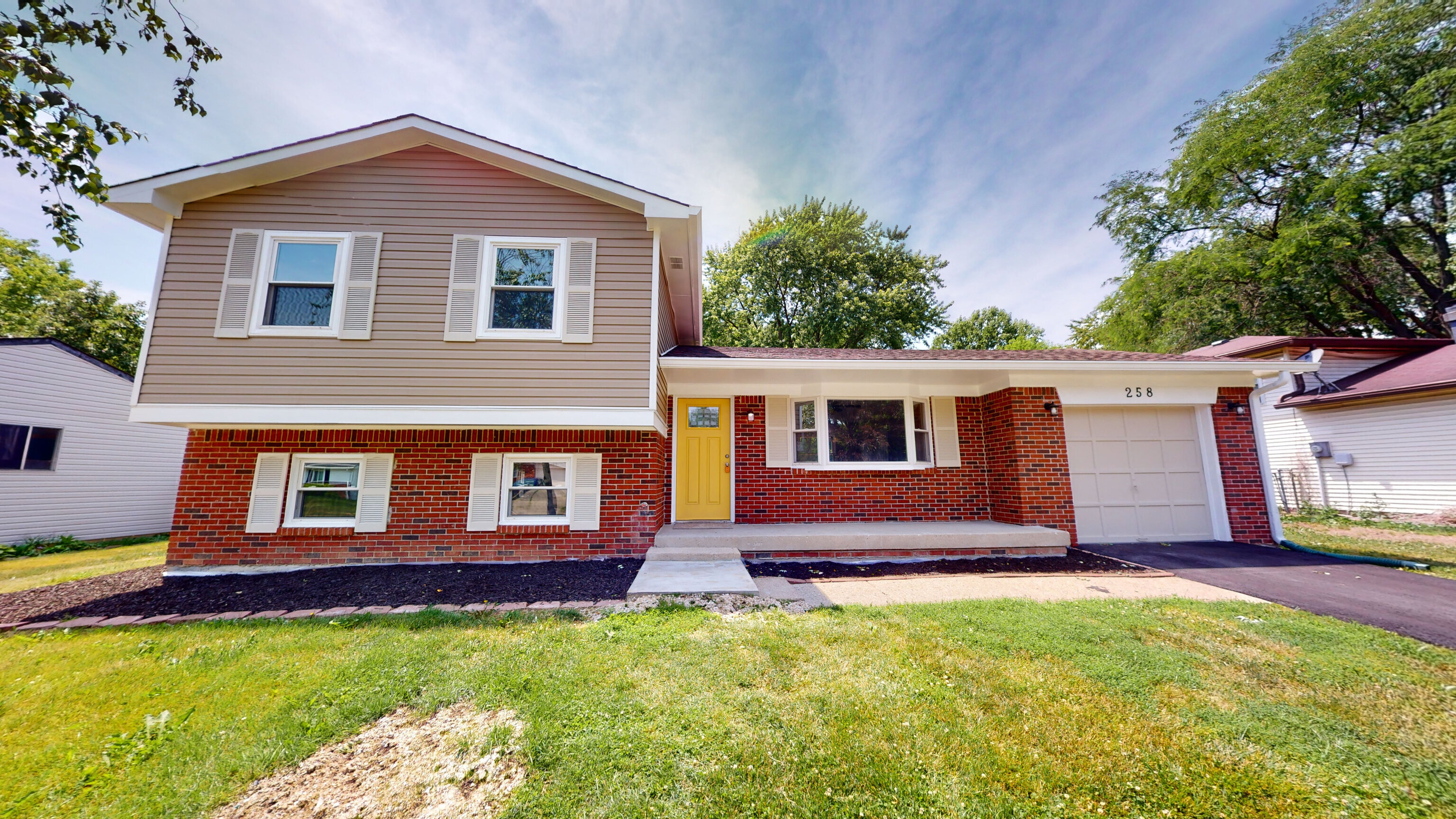 258 Lansdowne Road Indianapolis, IN 46234 - Photo 3 of 47