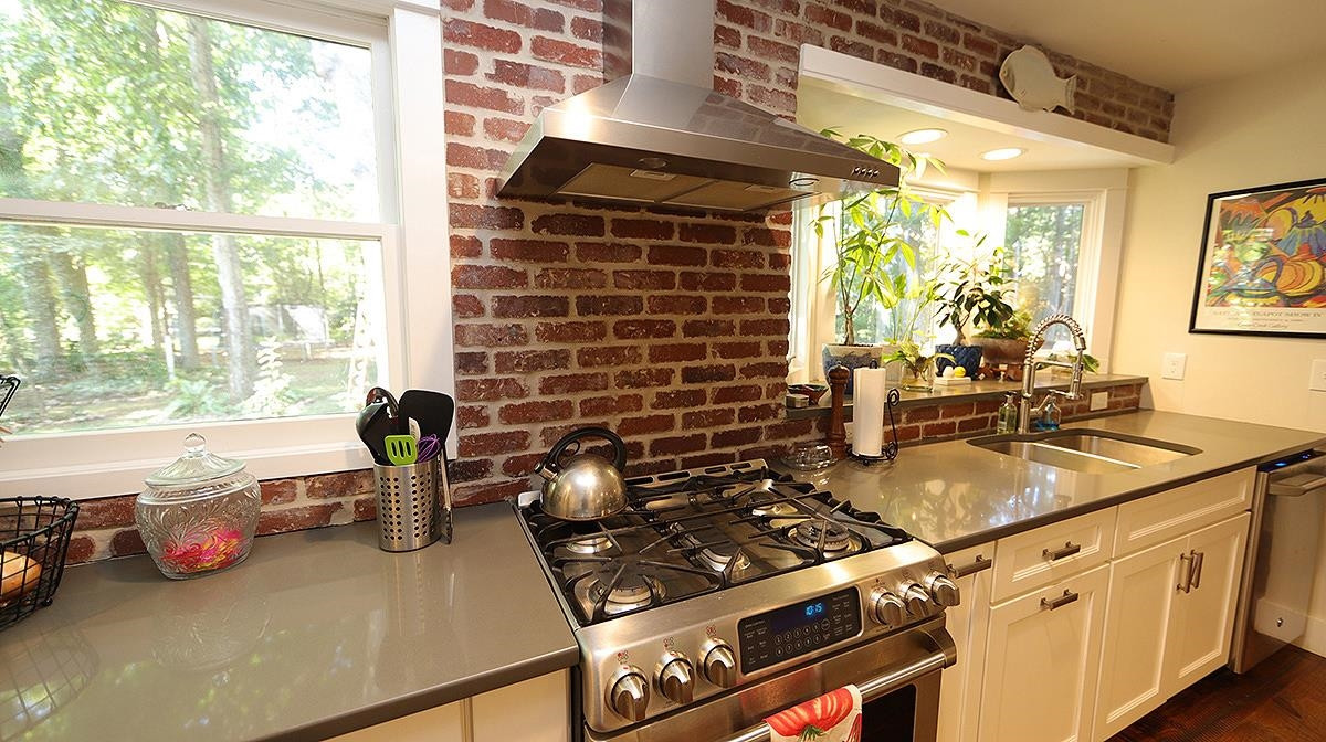 2013 Torrington Street Raleigh, NC 27615 - Photo 10 of 25 Kitchen