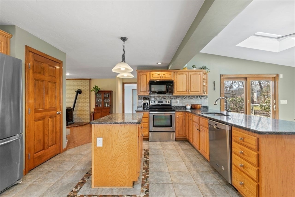 71 Millville Road Mendon, MA 01756 - Photo 7 of 42 Gallery Image 7