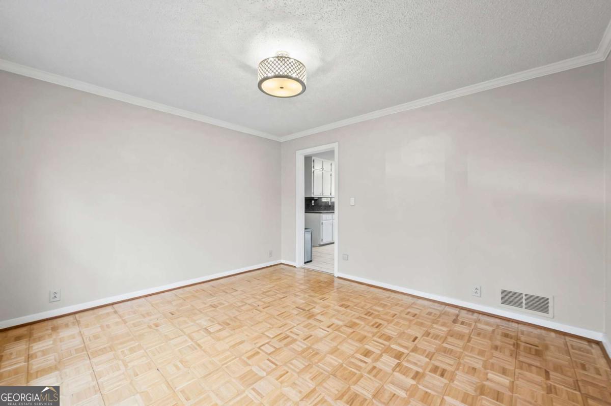 2710 Margaret Mitchell Drive Northwest Atlanta, GA 30327 - Photo 13 of 50