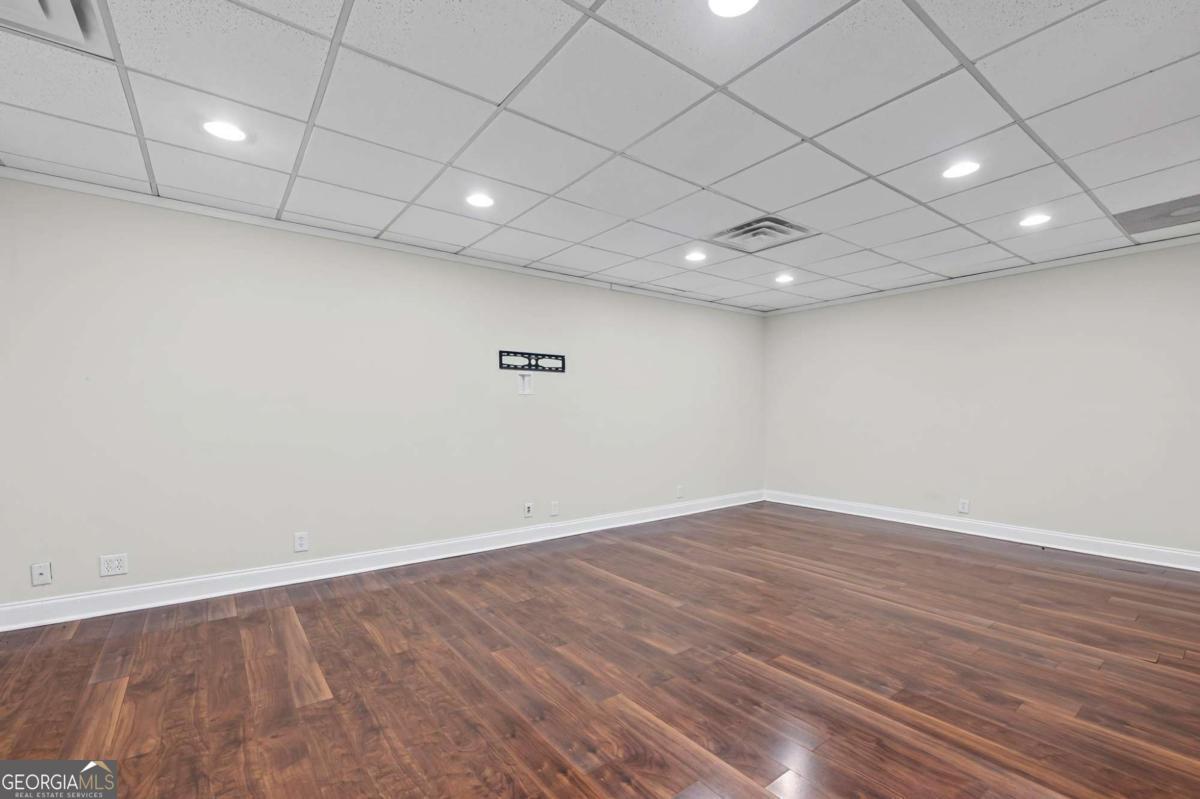 2710 Margaret Mitchell Drive Northwest Atlanta, GA 30327 - Photo 37 of 50