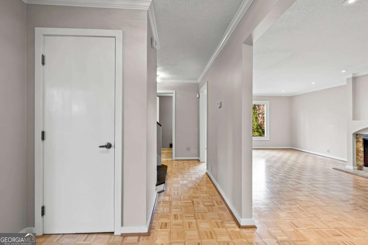 2710 Margaret Mitchell Drive Northwest Atlanta, GA 30327 - Photo 4 of 50