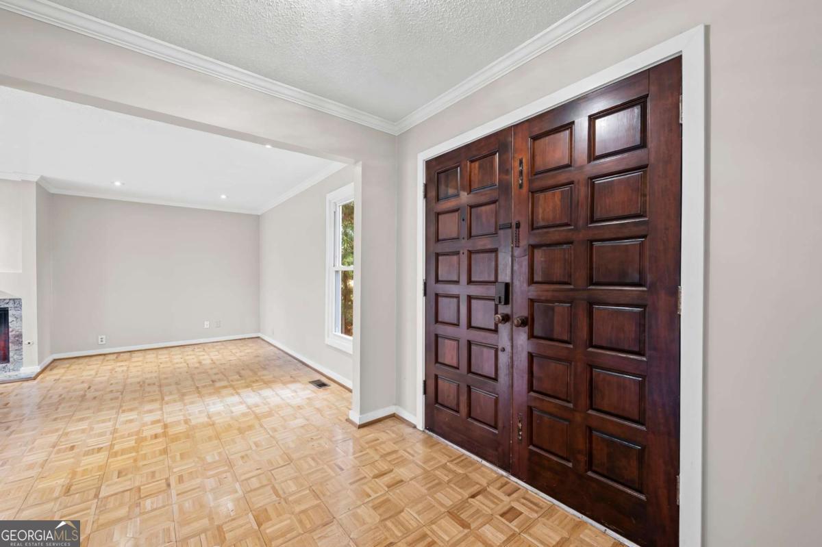 2710 Margaret Mitchell Drive Northwest Atlanta, GA 30327 - Photo 5 of 50