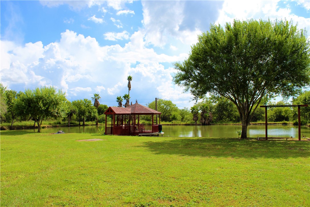 6139 Mockingbird Lane Mathis, TX 78368 - Photo 15 of 35