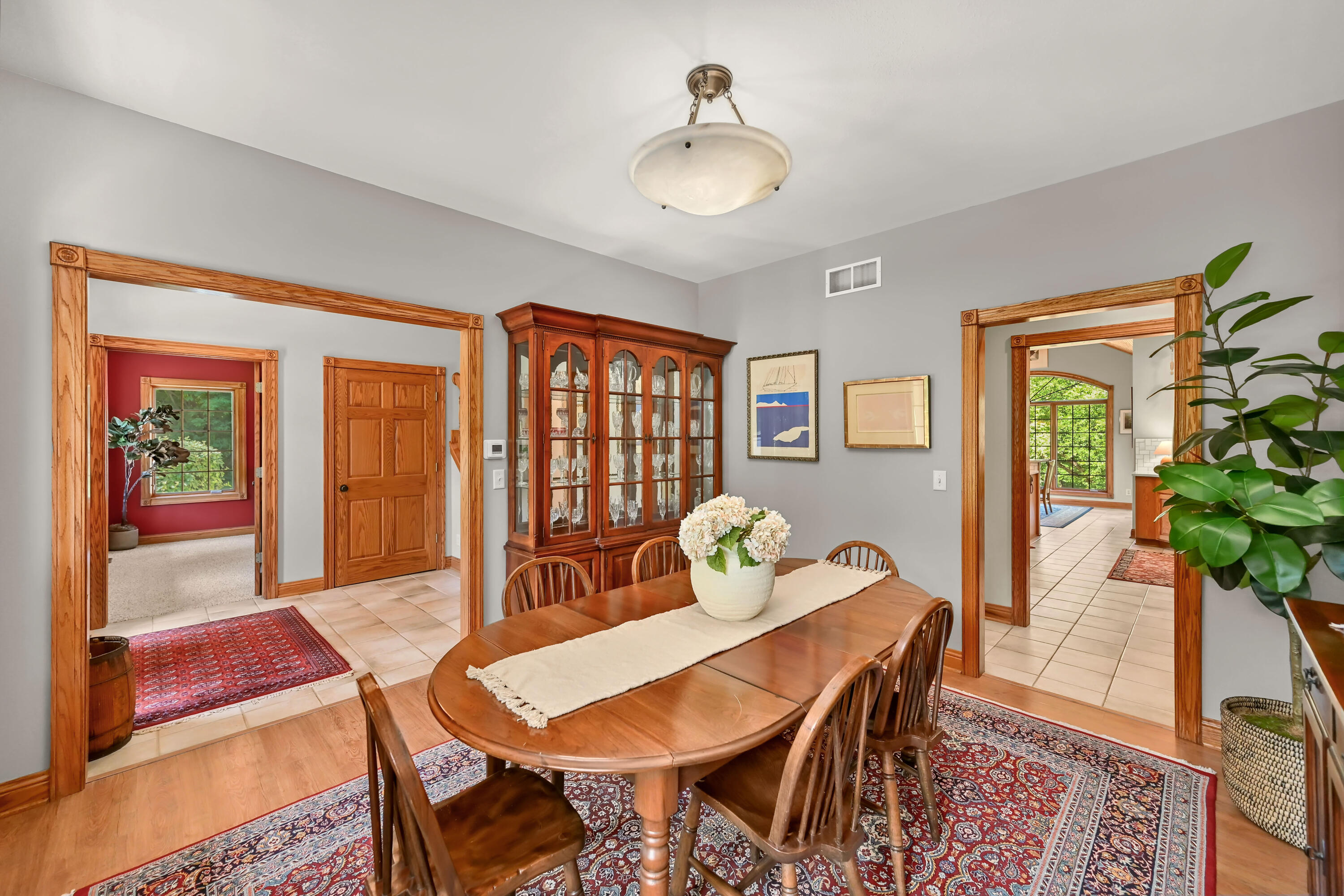 8510 Hawthorne Road Mequon, WI 53097 - Photo 15 of 49 Dining Room