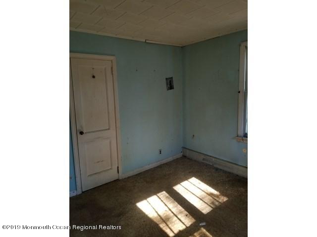 608 Hulses Corner Road Howell, NJ 07731 - Photo 17 of 26 a view of utility room