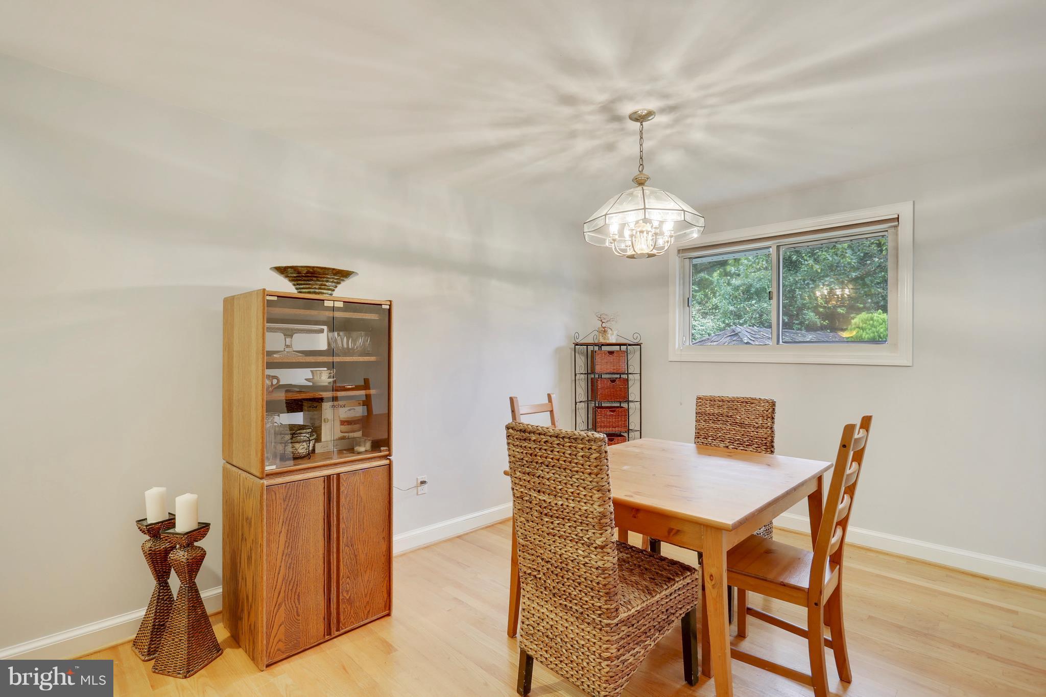 12101 Arbie Road Silver Spring, MD 20904 - Photo 14 of 30 Dining Room
