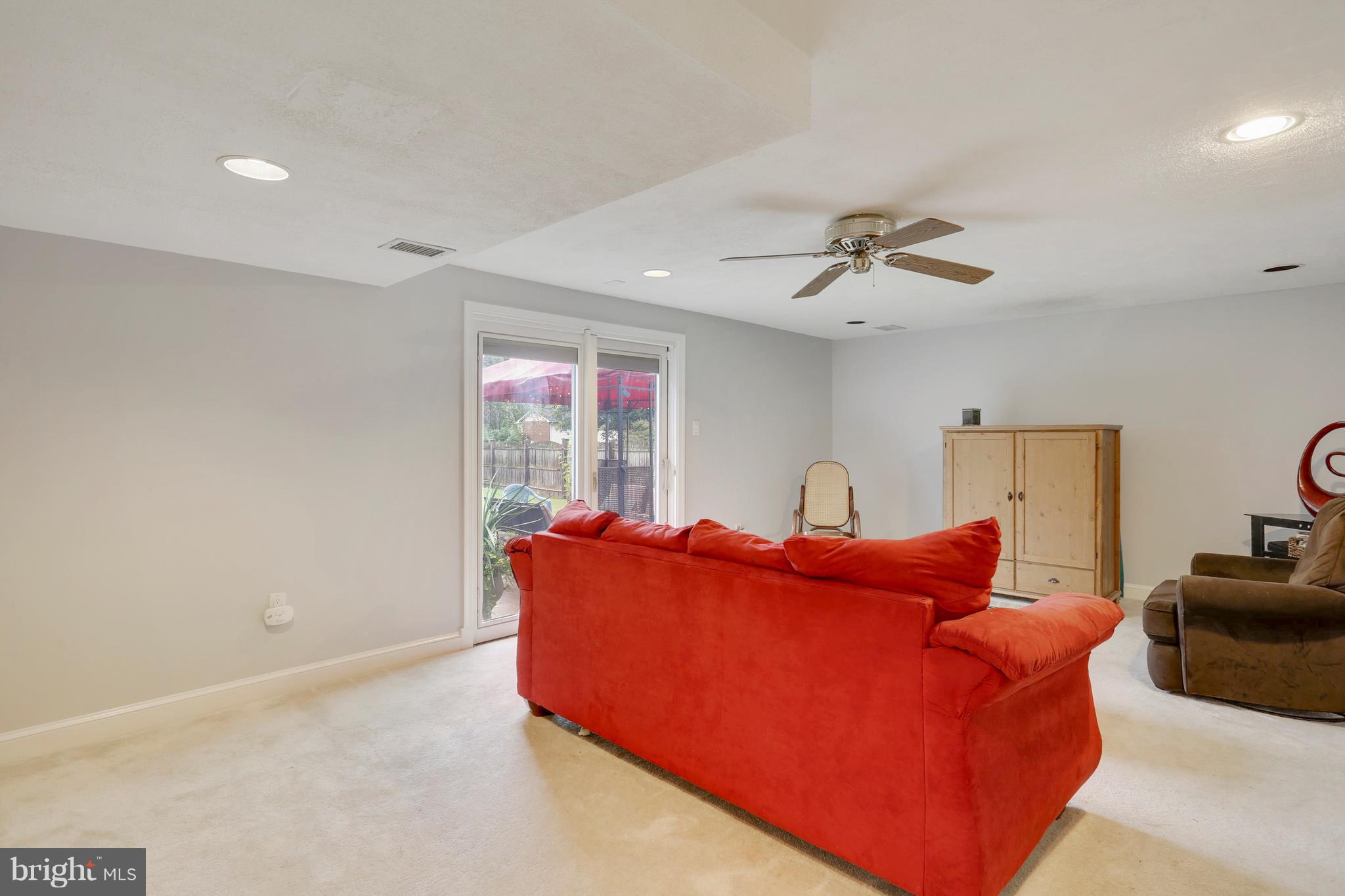 12101 Arbie Road Silver Spring, MD 20904 - Photo 16 of 30 Family Room