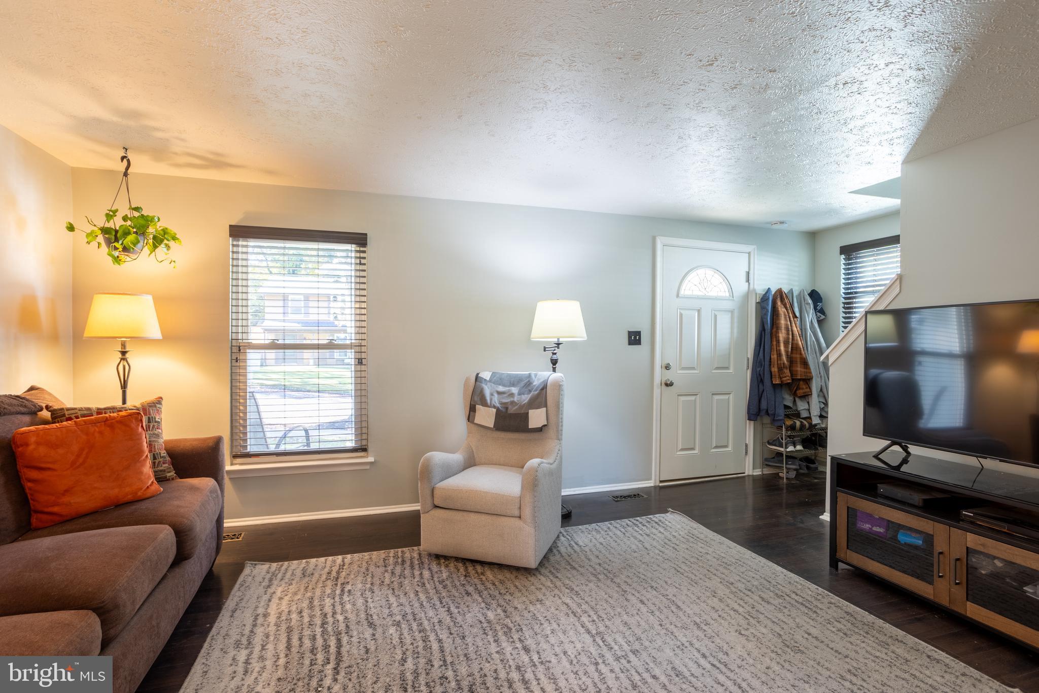 1583 Star Pine Drive Annapolis, MD 21409 - Photo 3 of 37 a living room with furniture and a window