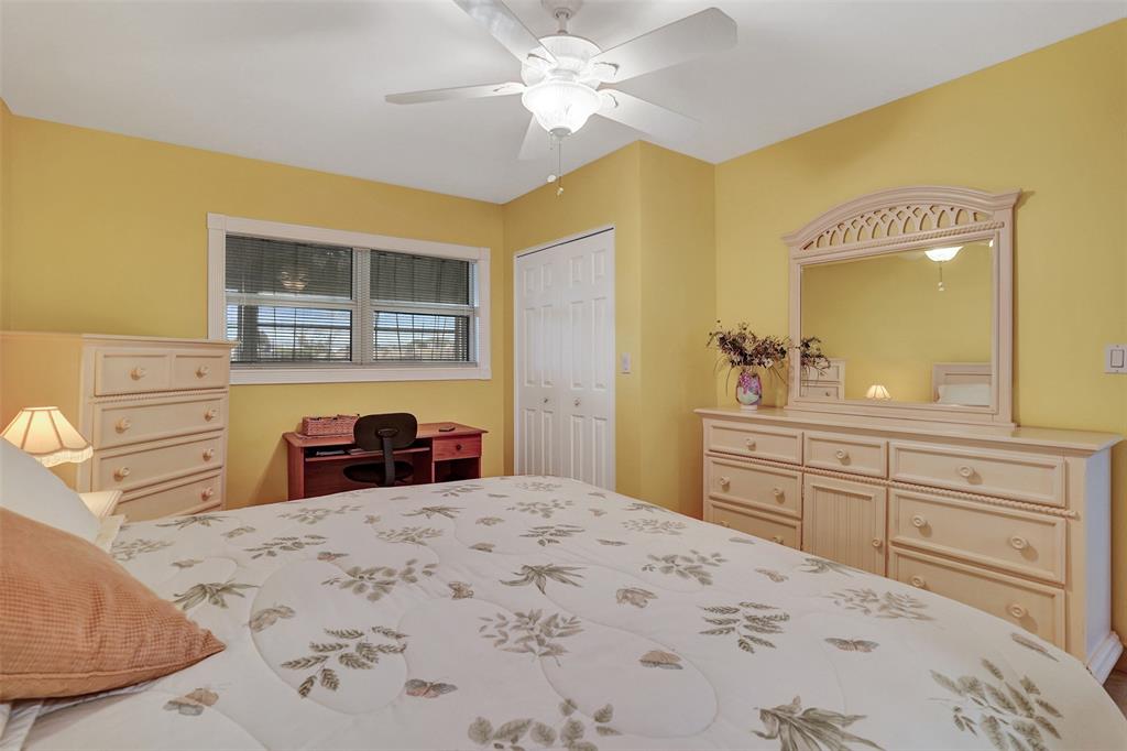 3405 Northwest 48th Avenue, Unit 611 Lauderdale Lakes, FL 33319 - Photo 19 of 34 a bedroom with a bed and a dresser