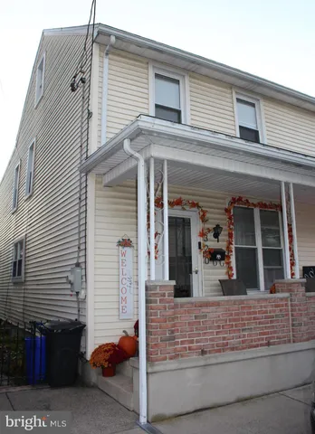 $147,000 | 320 South Mill Street, St. Clair, PA 17970