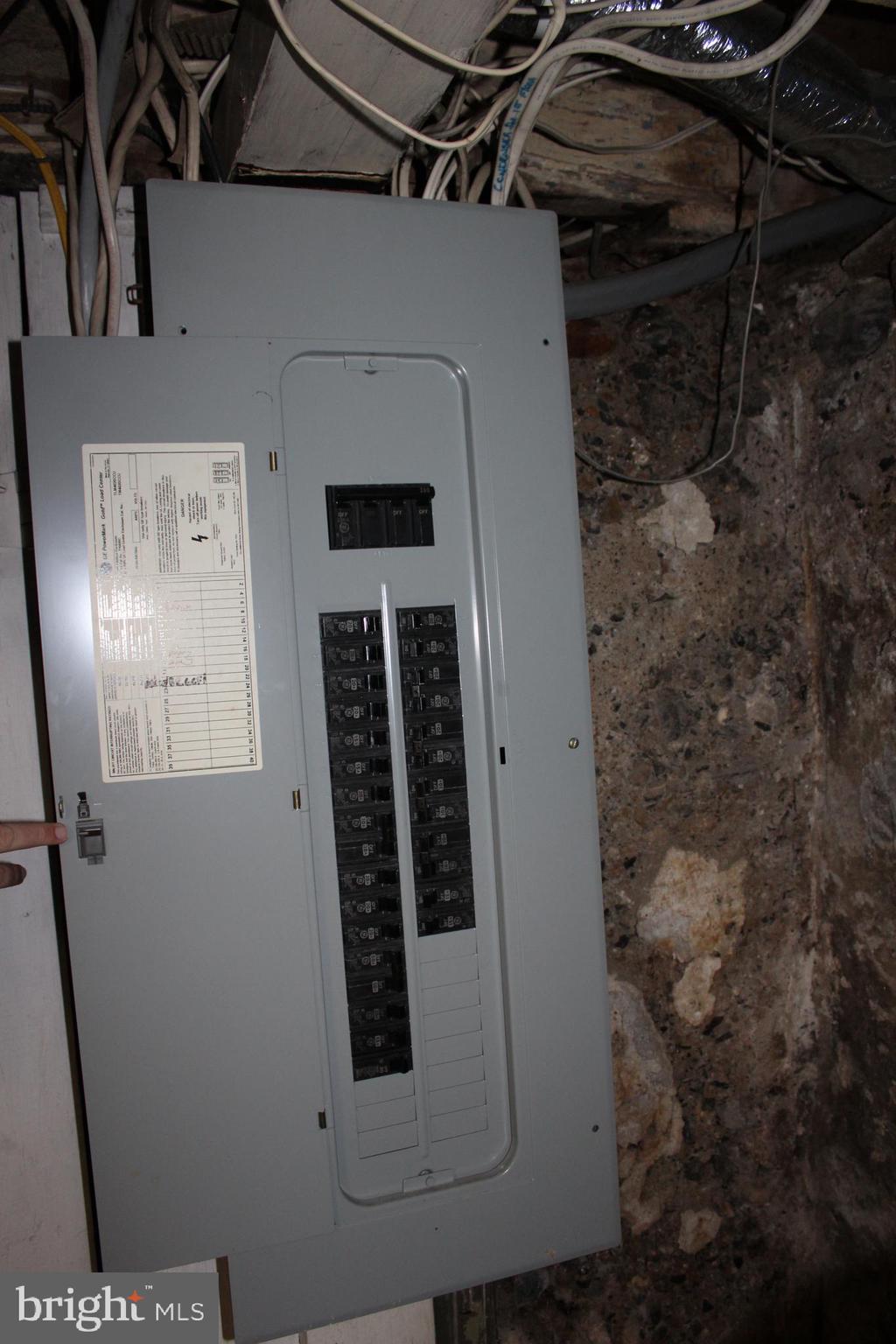 320 South Mill Street St. Clair, PA 17970 - Photo 32 of 37