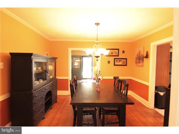 515 Oxford Road Havertown, PA 19083 - Photo 6 of 23 Gallery Image 6