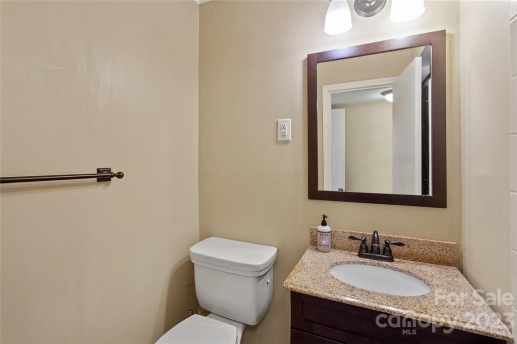 4101 Sulkirk Road Charlotte, NC 28210 - Photo 23 of 34 Gallery Image 23