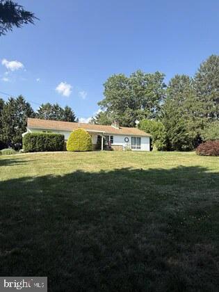 1493 Crottlestown Road Chambersburg, PA 17202 - Photo 3 of 36