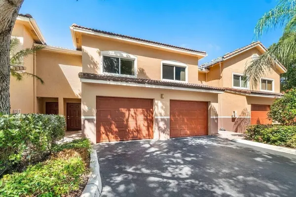$3,000 | 1100 Scotia Drive, Unit 105, Hypoluxo, FL 33462
