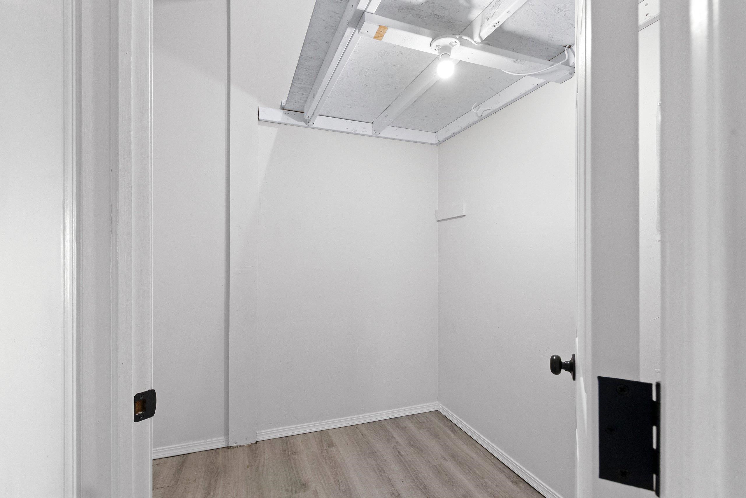 8268 Cth West Greenleaf, WI 54126 - Photo 16 of 51